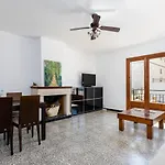 Yourhouse Villa Ana, Family-Friendly Beach House In Majorca North